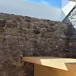 House Nobrega Of Madeira *