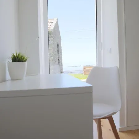 منتزه العطل House Nobrega Of Madeira أركو دا كالهيتا